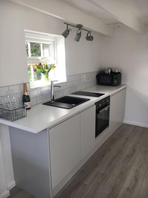 Brighton Boutique Garden Studio With Free Parking Exterior foto